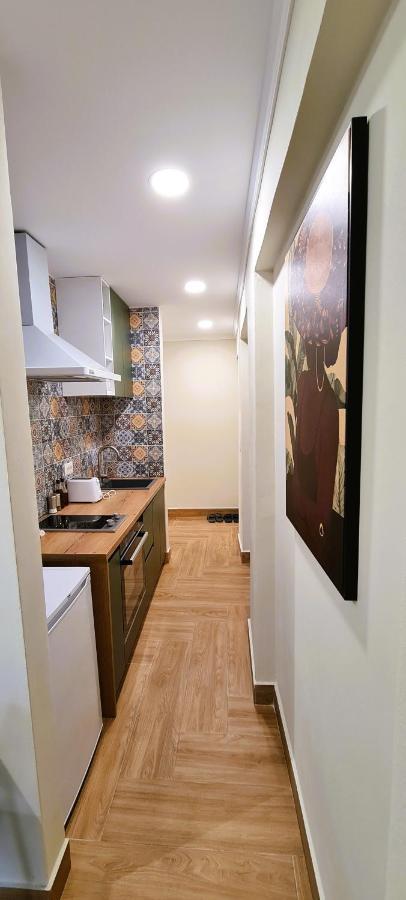 2V1 - Center Apartment 1 地拉那 外观 照片