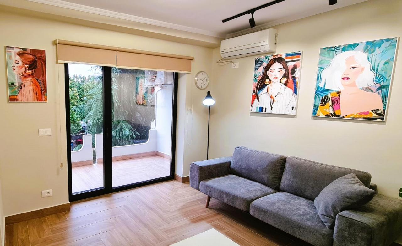 2V1 - Center Apartment 1 地拉那 外观 照片